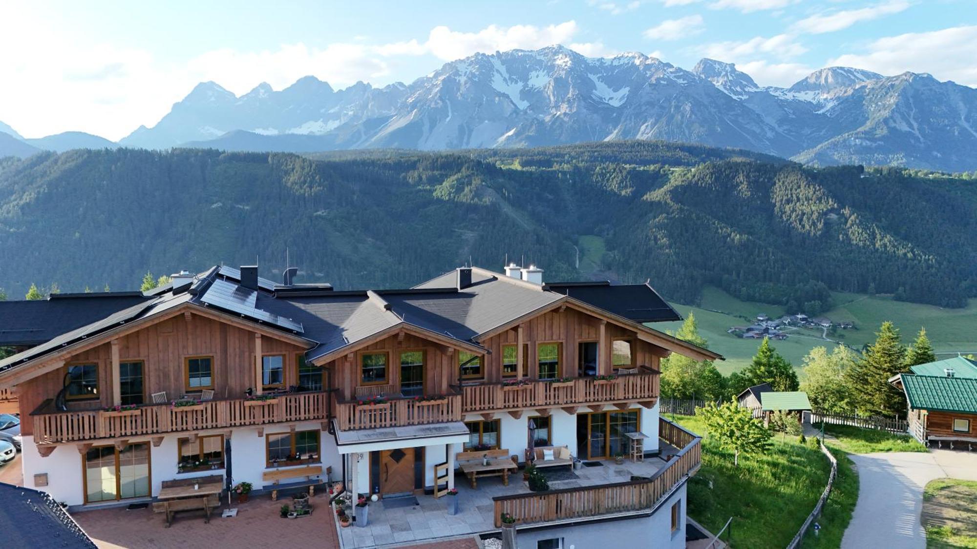 La Montana - Ski & Hiking Lodge Schladming Zewnętrze zdjęcie