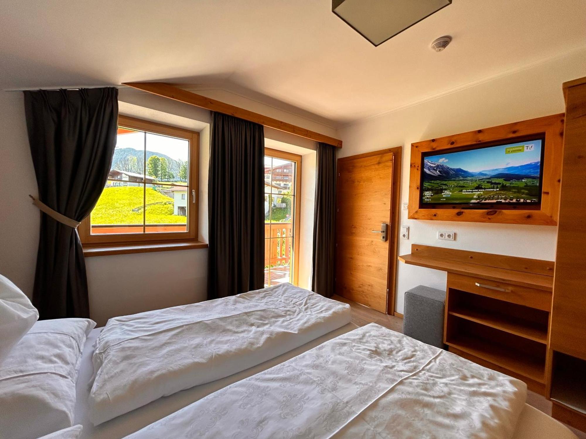 La Montana - Ski & Hiking Lodge Schladming Zewnętrze zdjęcie